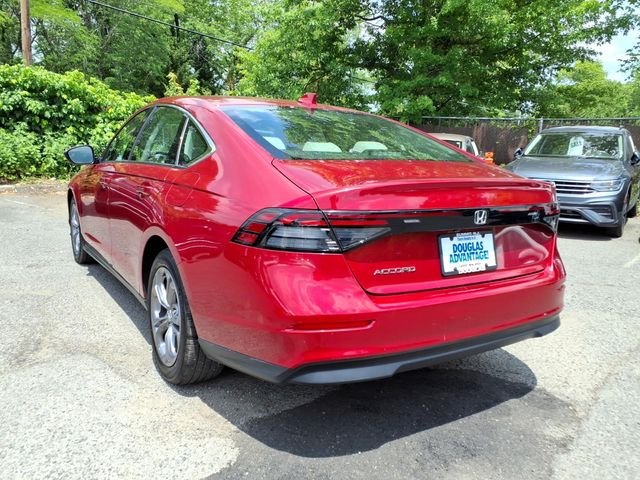Used 2024 Red Honda EX image 6