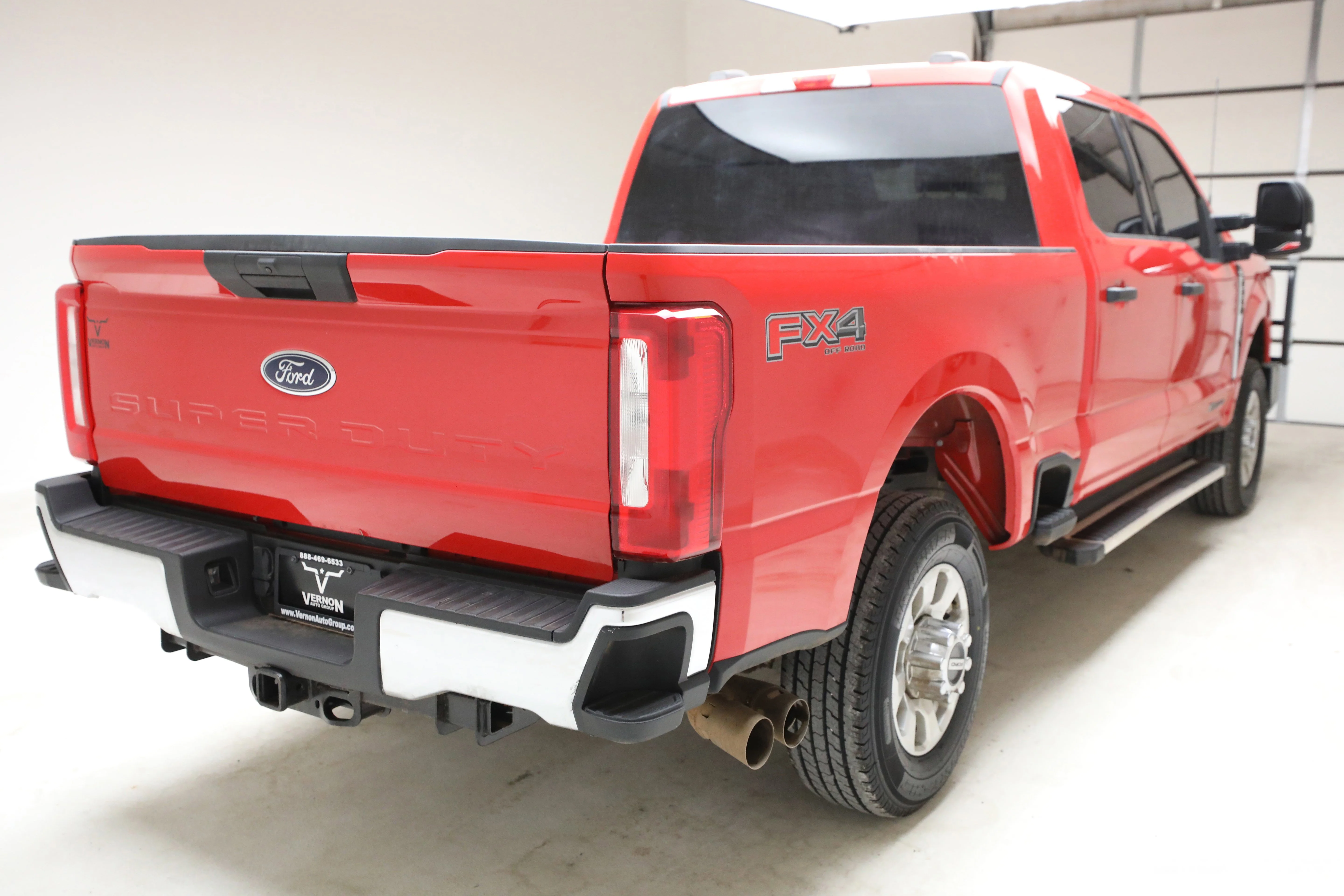 Pre-Owned 2023 Ford Super Duty F-350 SRW XLT Crew Cab 4x4 Fx4