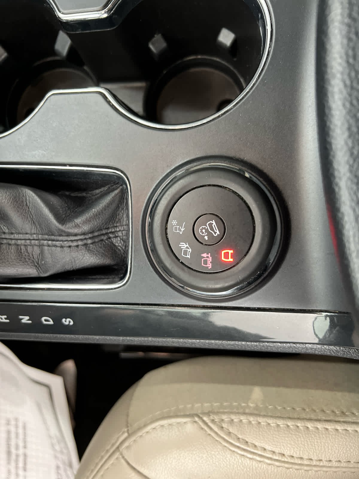 Used 2018 Magnetic Metallic Ford XLT image 22