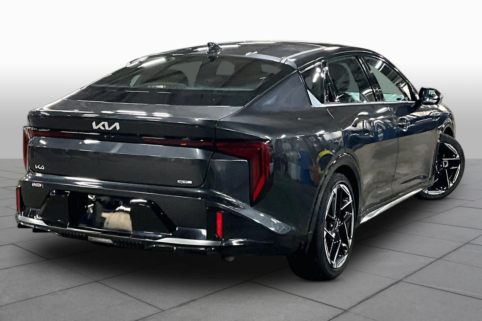 Used 2025 Interstellar Gray Kia GT-Line image 13