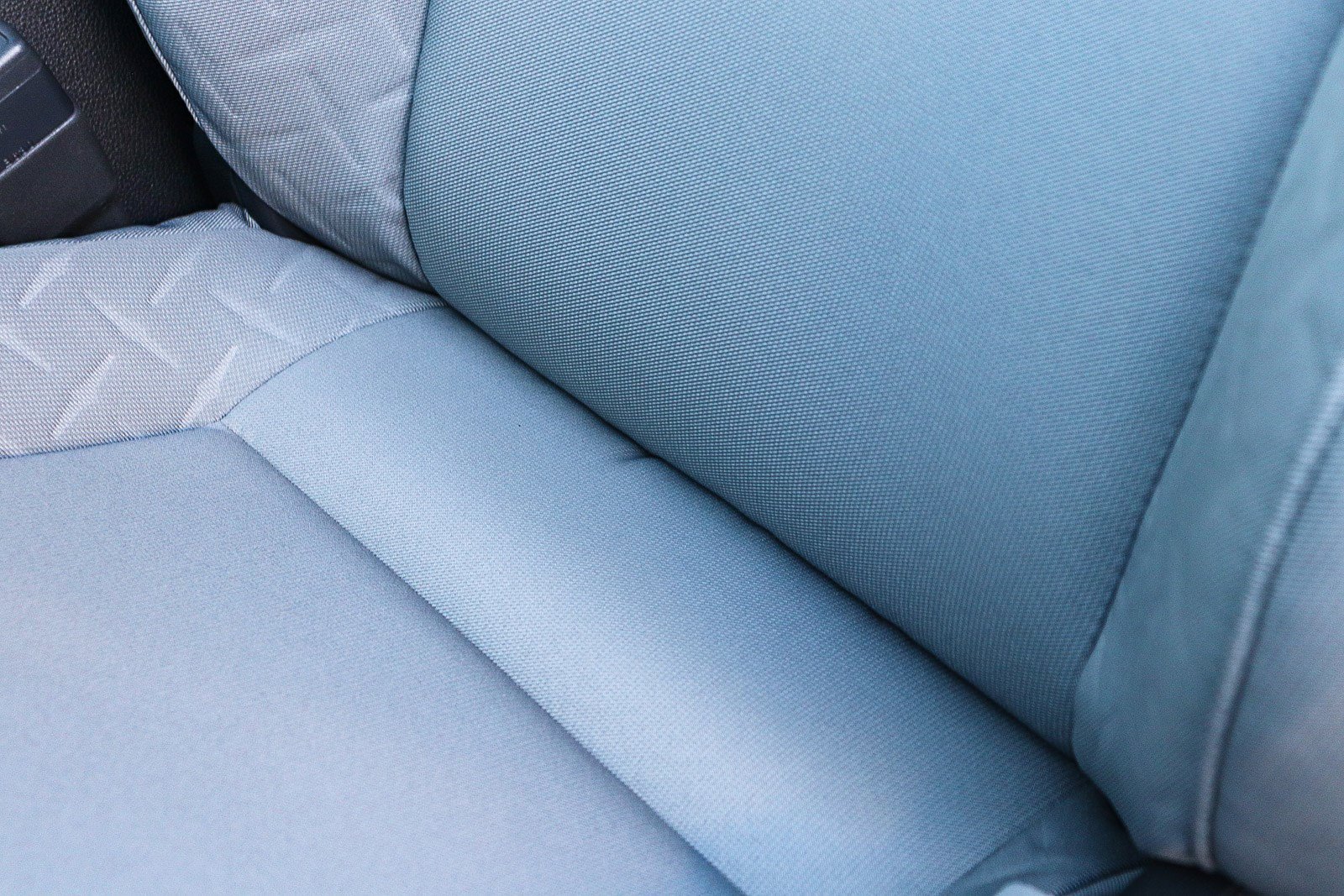2025 Toyota Tacoma SR5 - Photo 24