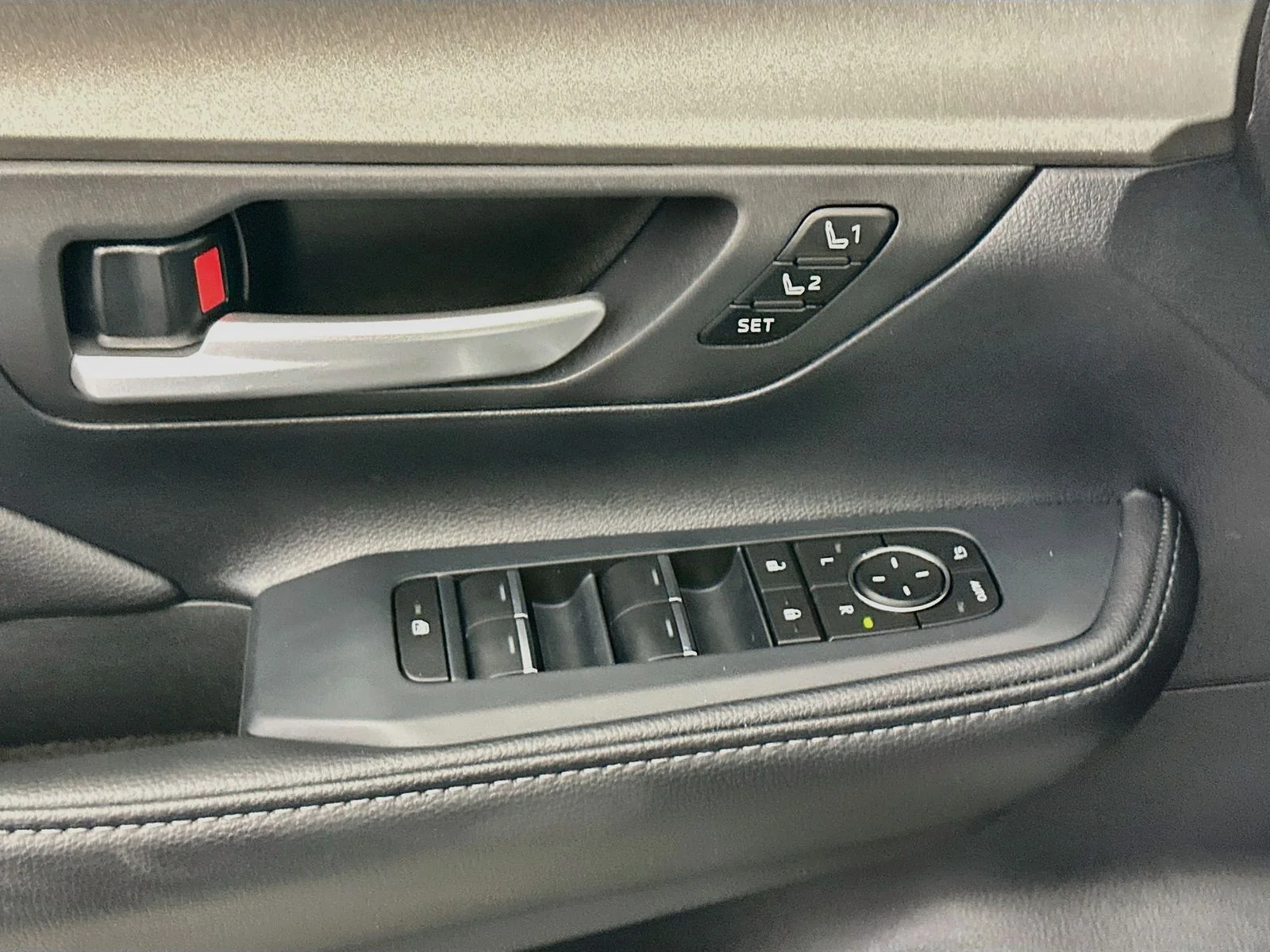 Used 2025  Toyota Nightshade Edition image 18
