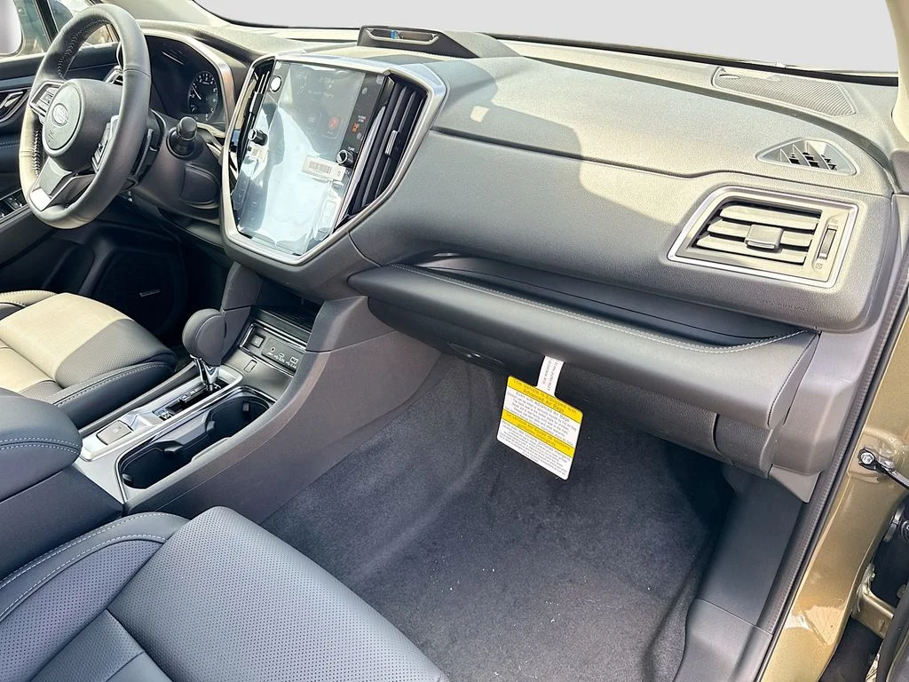 New 2026 AUTUMN GREEN METALLIC Subaru Limited 7-Passenger image 38