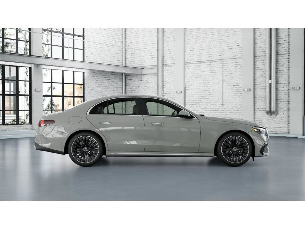 New 2027 MANUFAKTUR Alpine Grey Mercedes-Benz E 450 image 2