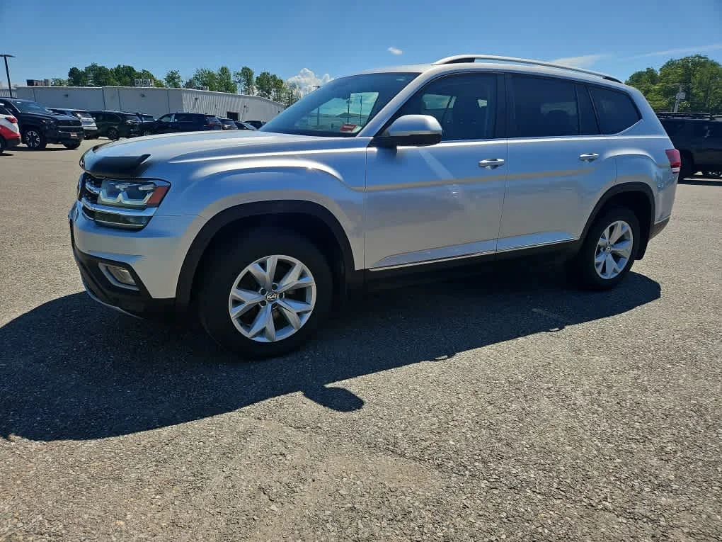 Used 2018 Volkswagen Atlas SEL with VIN 1V2MR2CA6JC546047 for sale in Oakland, ME