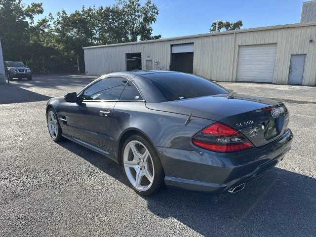 Used 2011 Gray Mercedes-Benz SL 550 image 7