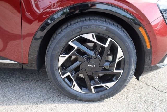 Used 2023 Red Kia SX-Prestige image 15