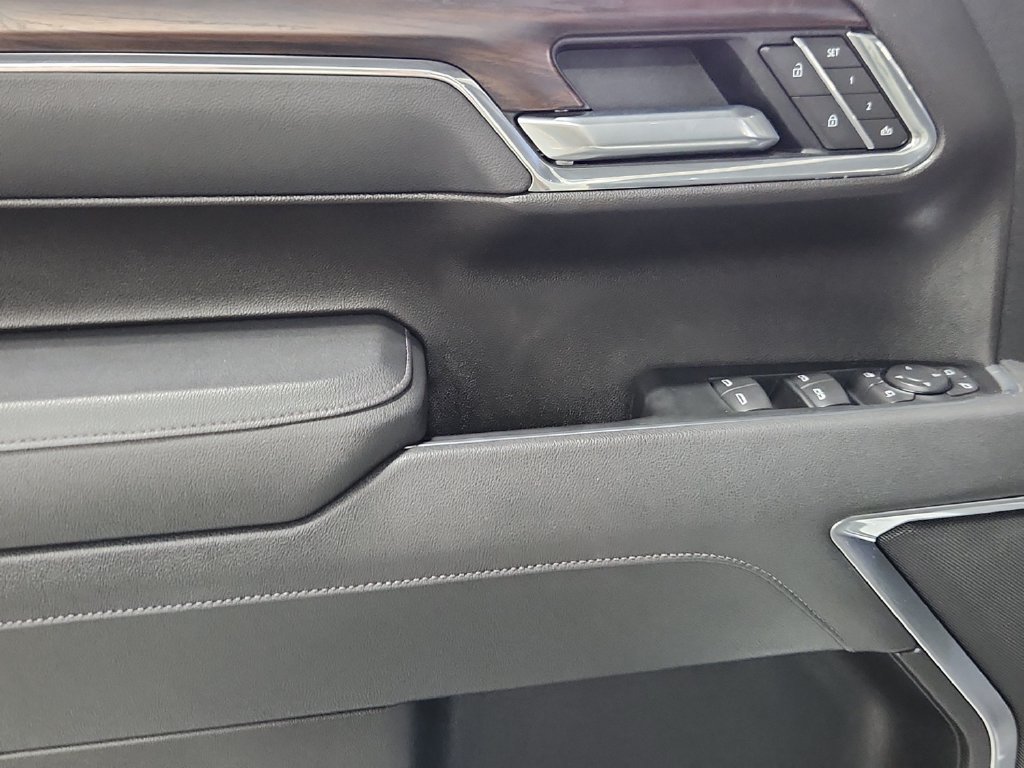 2026 GMC Sierra 1500 SLT - Photo 7