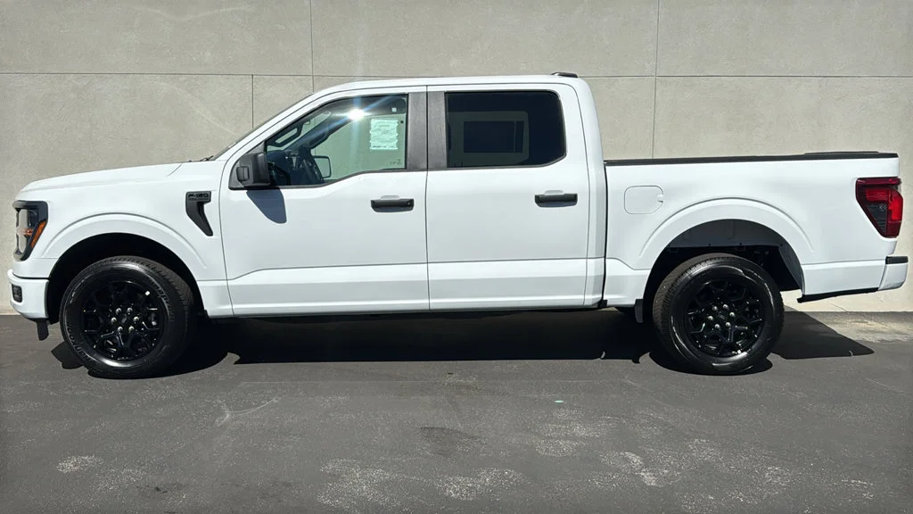 New 2026 Oxford White Ford STX® image 3