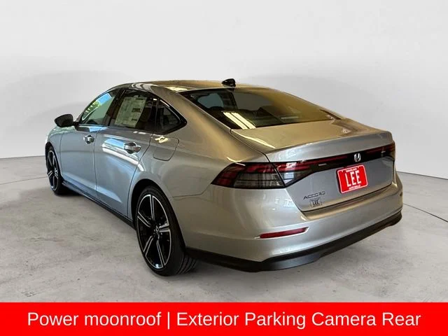 New 2026 Silver Honda SE image 3