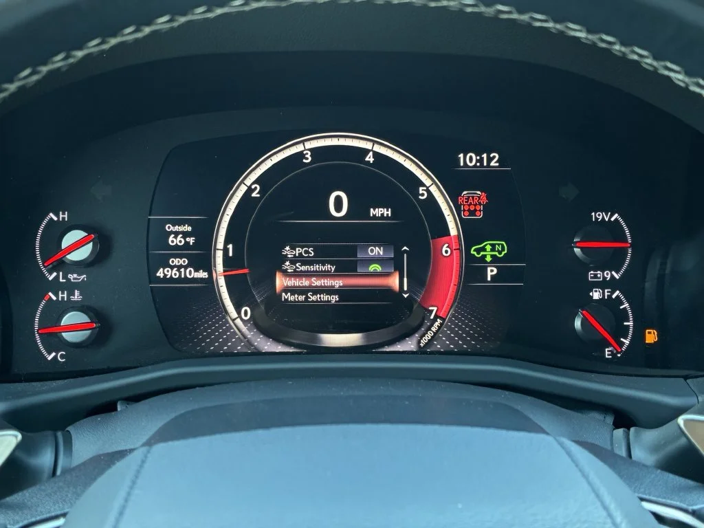 Used 2024  Lexus 600 F SPORT image 30