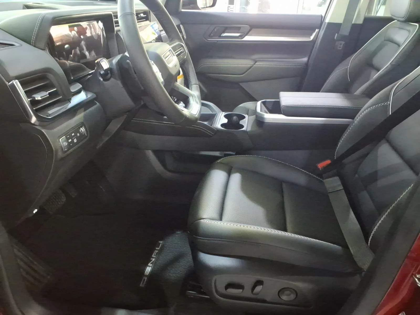2026 GMC Terrain Denali - Photo 7