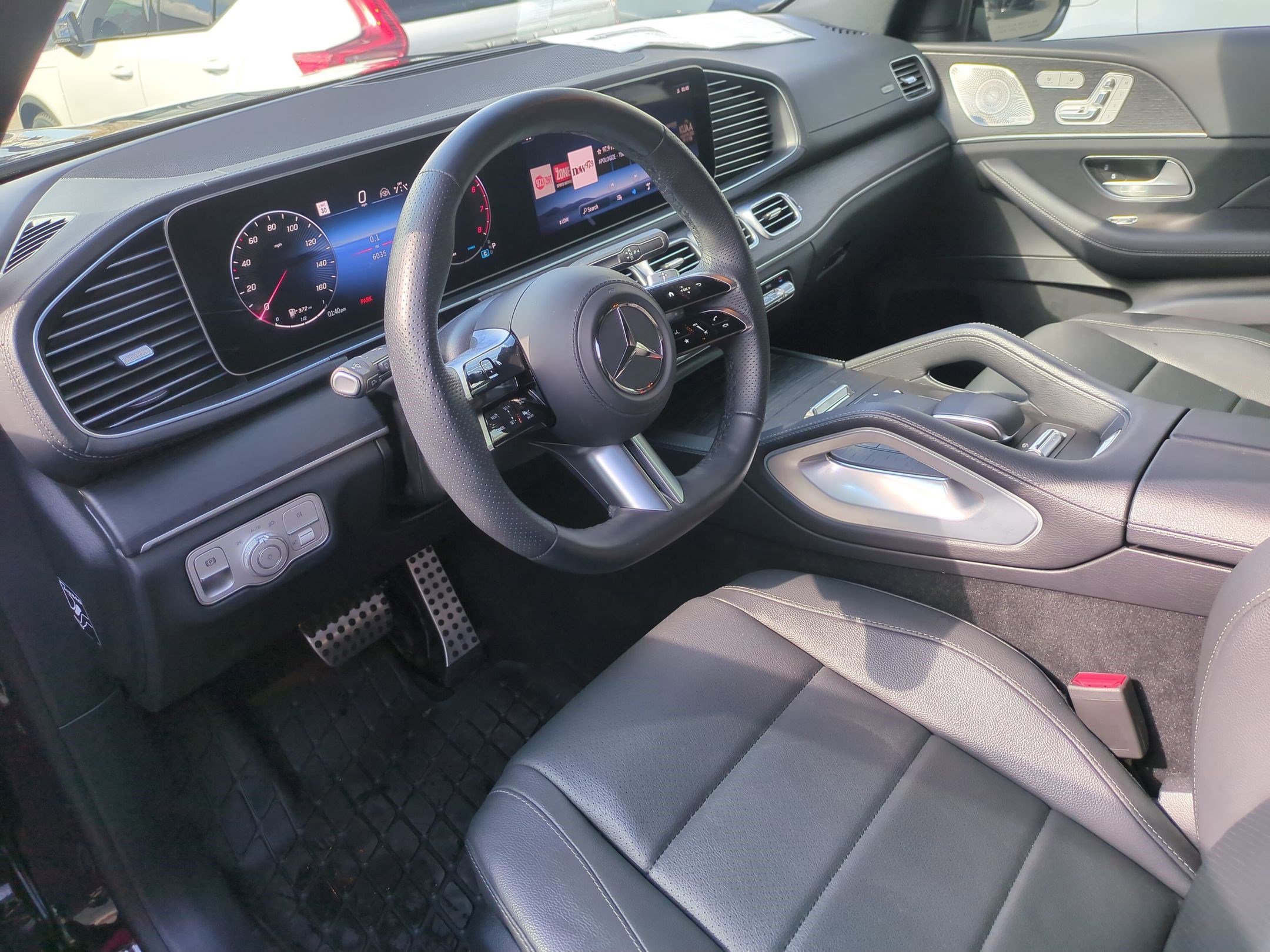 New 2025 Obsidian Black Metallic Mercedes-Benz GLS 450 image 26