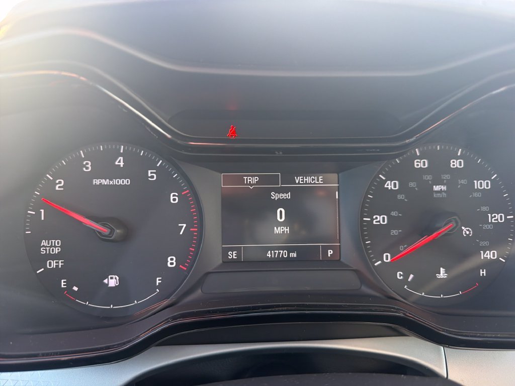 Used 2025 White Chevrolet LS image 18