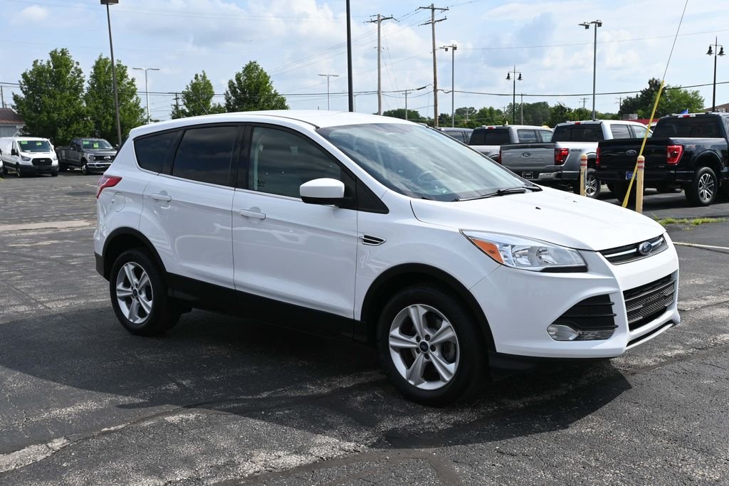 Used 2013 Oxford White Ford SE image 7