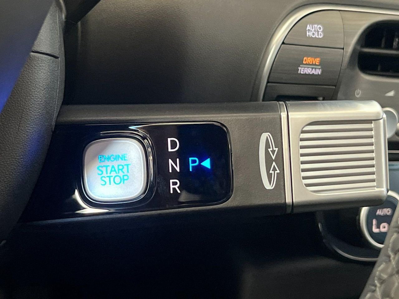 New 2026 White Hyundai SEL Premium 7P image 20