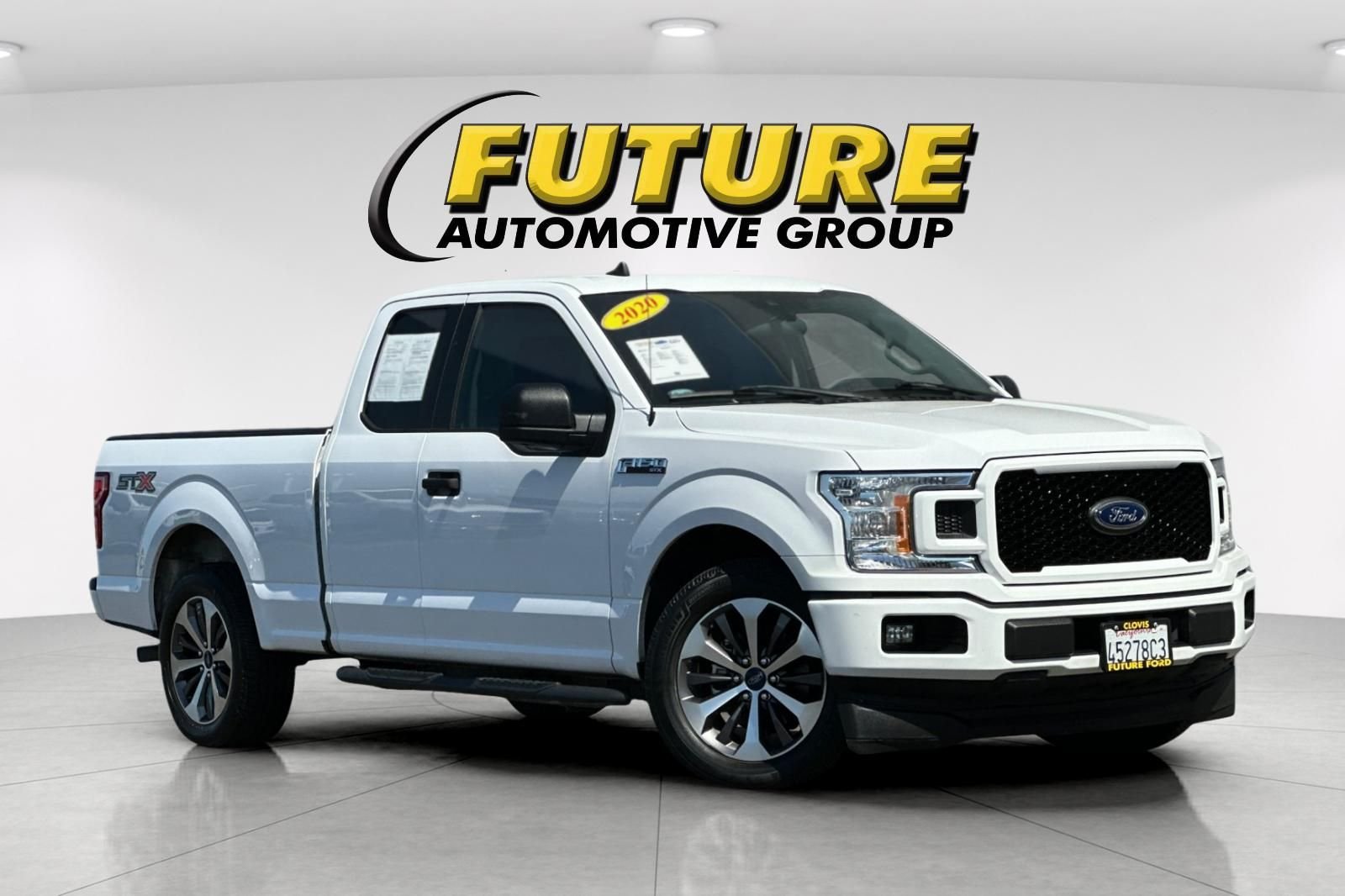 Used 2020 White Ford XL image 1