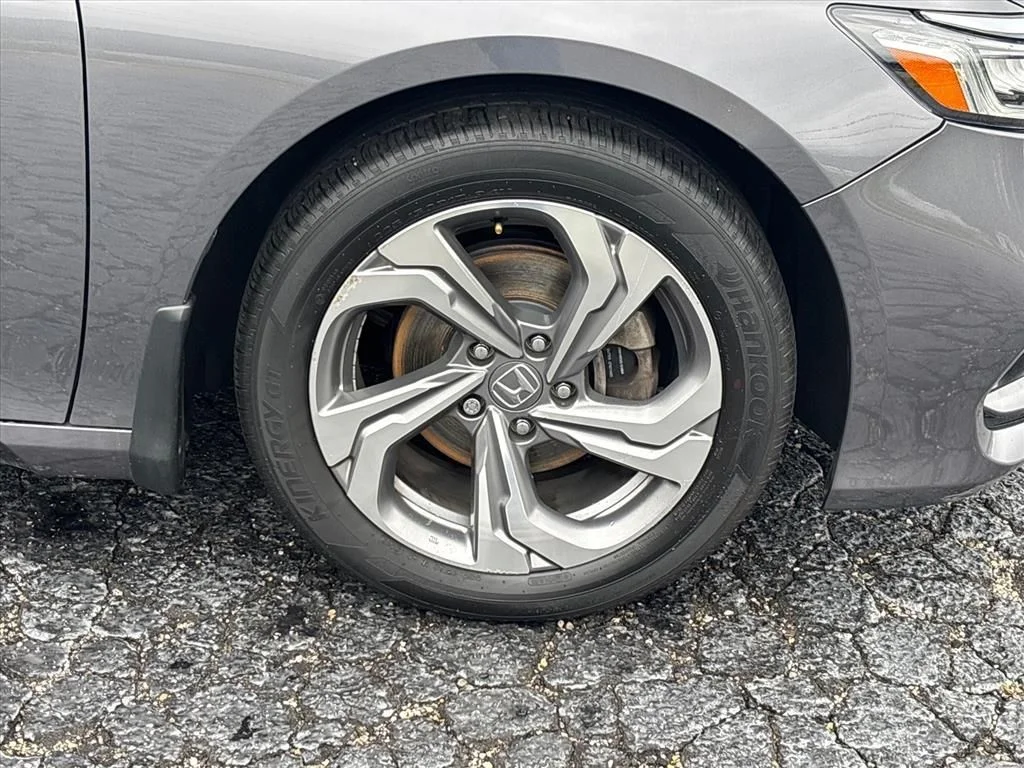 Used 2020 Gray Honda EX-L image 10