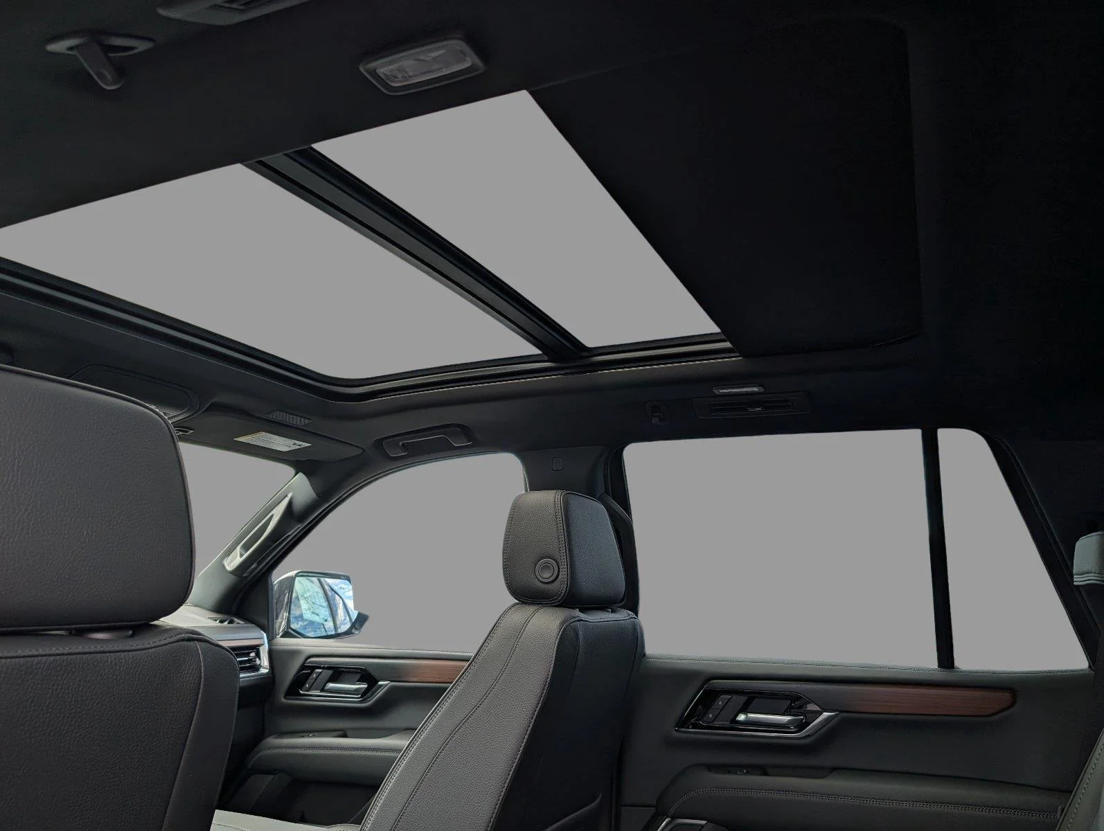 New 2026 Titanium Rush Metallic GMC Denali image 33