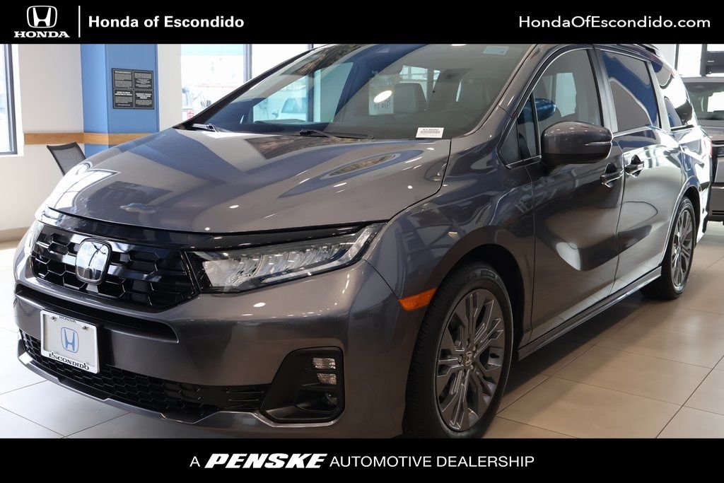 2025 Honda Odyssey Touring's photo