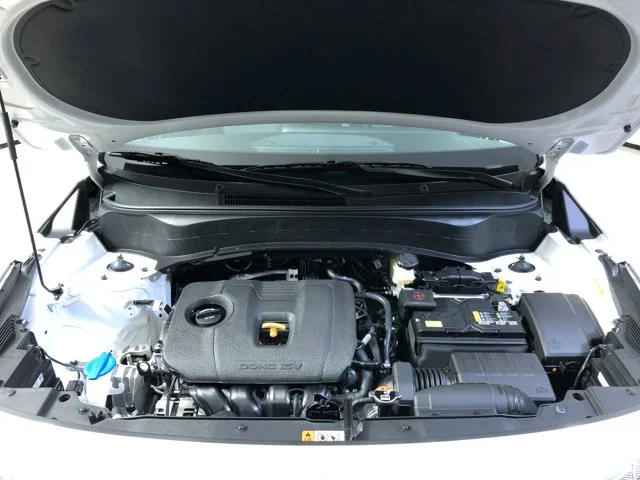 New 2026 Snow White Pearl Kia S image 17