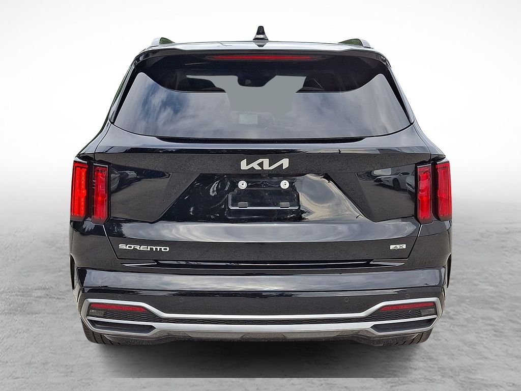 Used 2023 Black Kia SX image 5