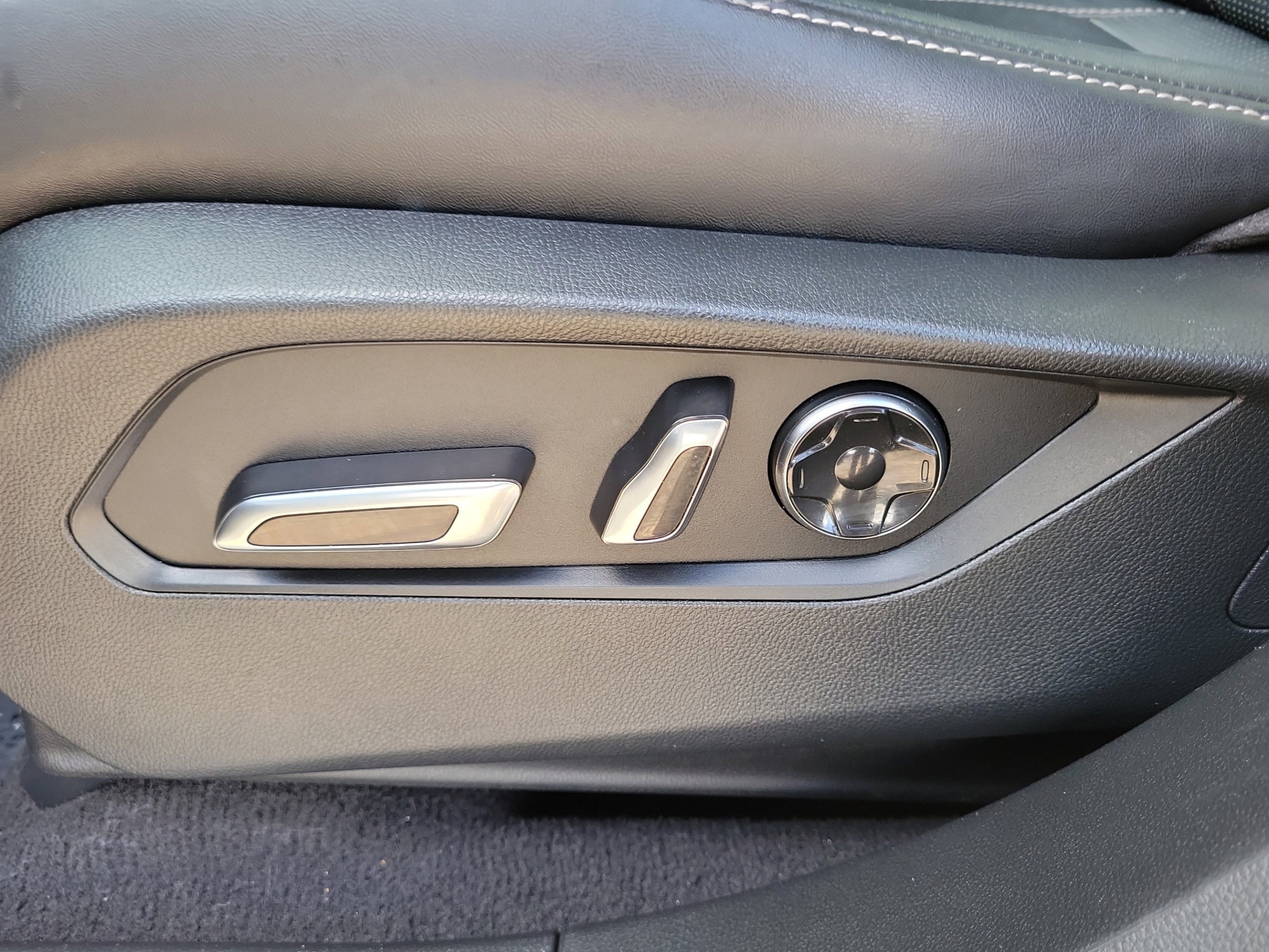 Used 2020 Black Acura Technology Package image 10