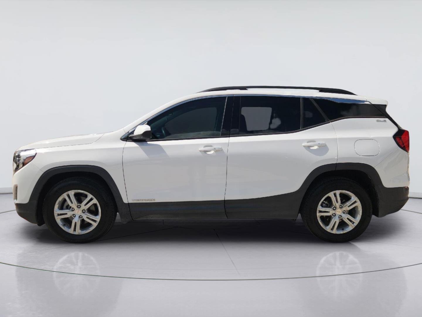 2020 GMC Terrain SLE White at Mossy Motors