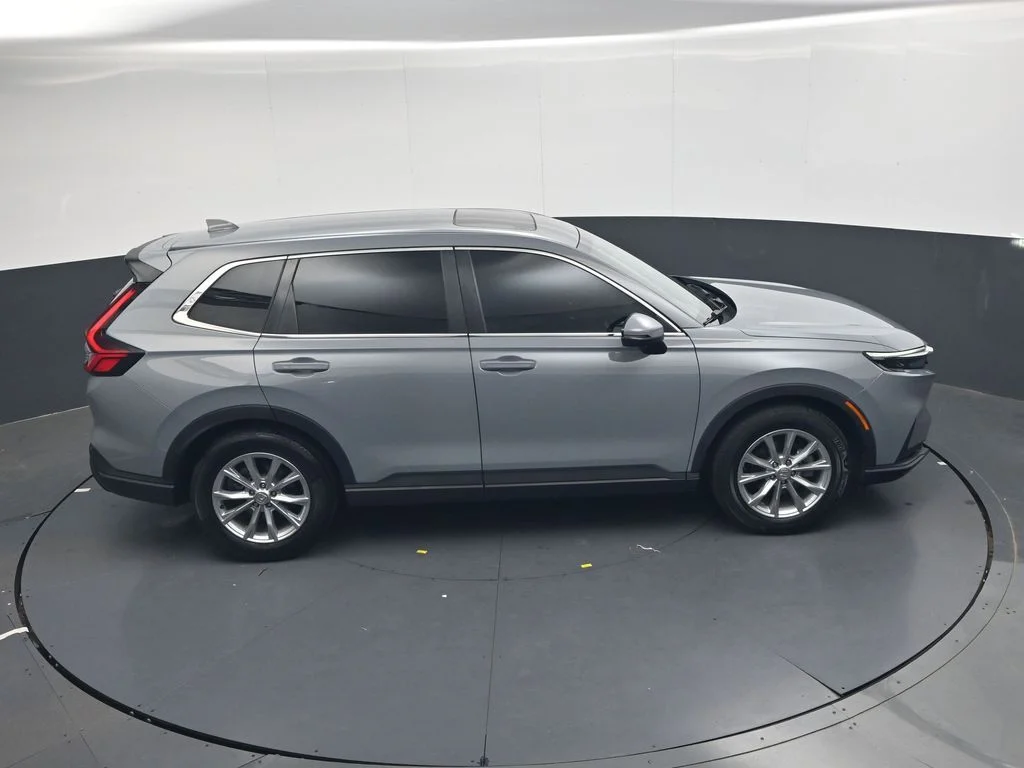 Used 2023  Honda EX-L image 39