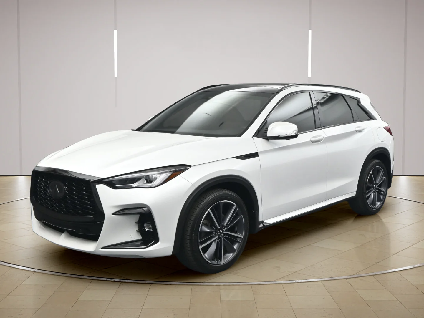 Used 2024 Radiant White INFINITI SPORT image 3