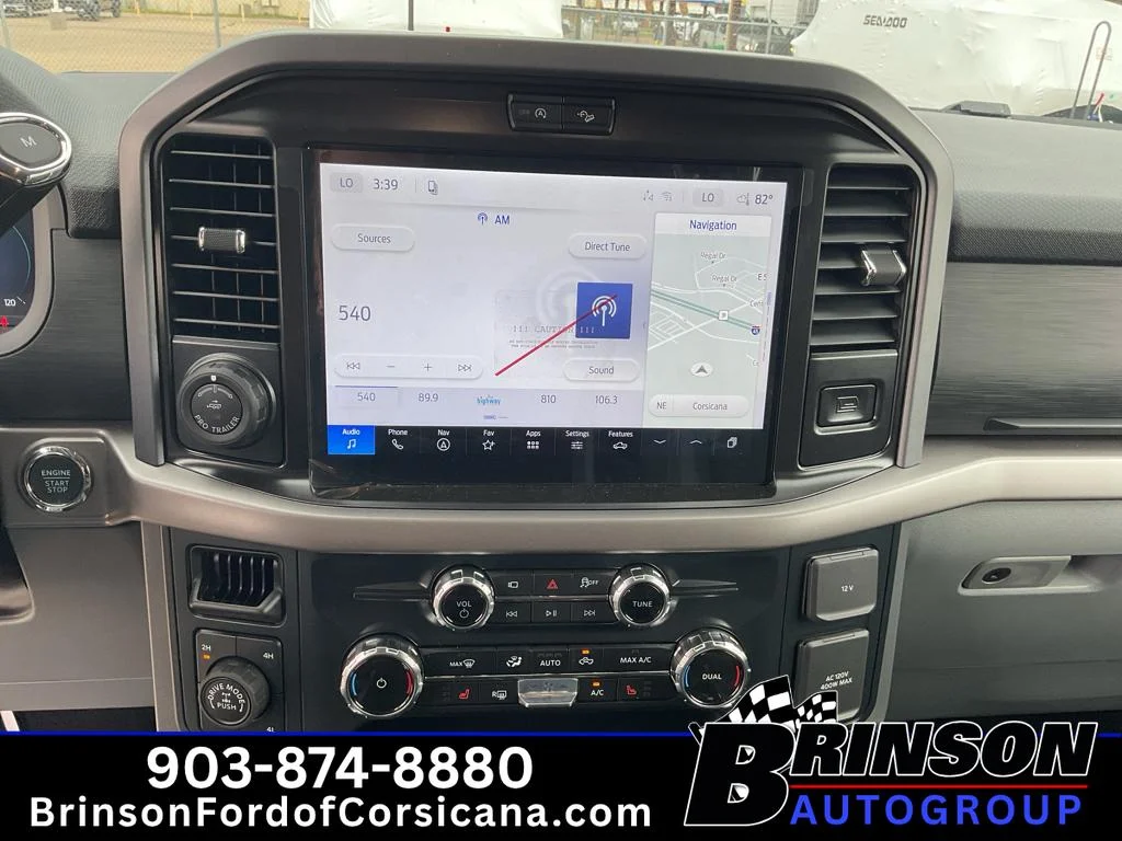 New 2026 Oxford White Ford XLT image 13