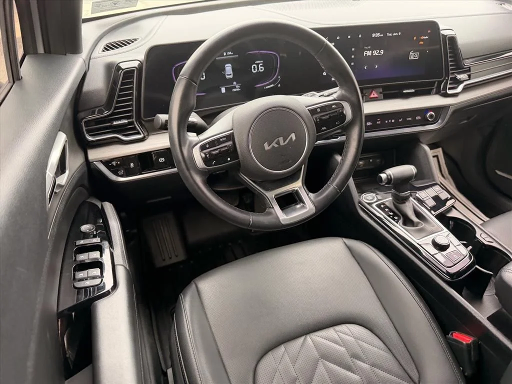 Used 2023 Gray Kia X-Line image 7