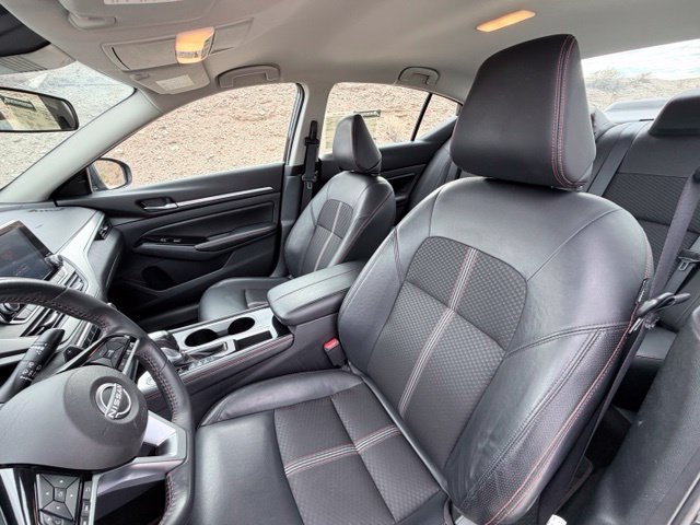 2025 Nissan Altima SR - Photo 22