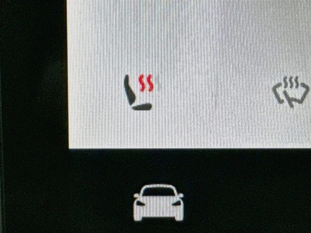 Used 2023 White Tesla Long Range image 22
