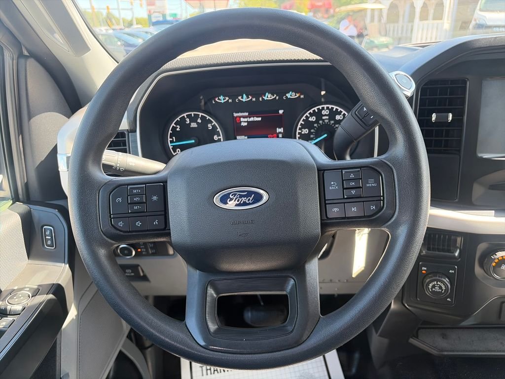 Used 2021 White Ford XL image 15