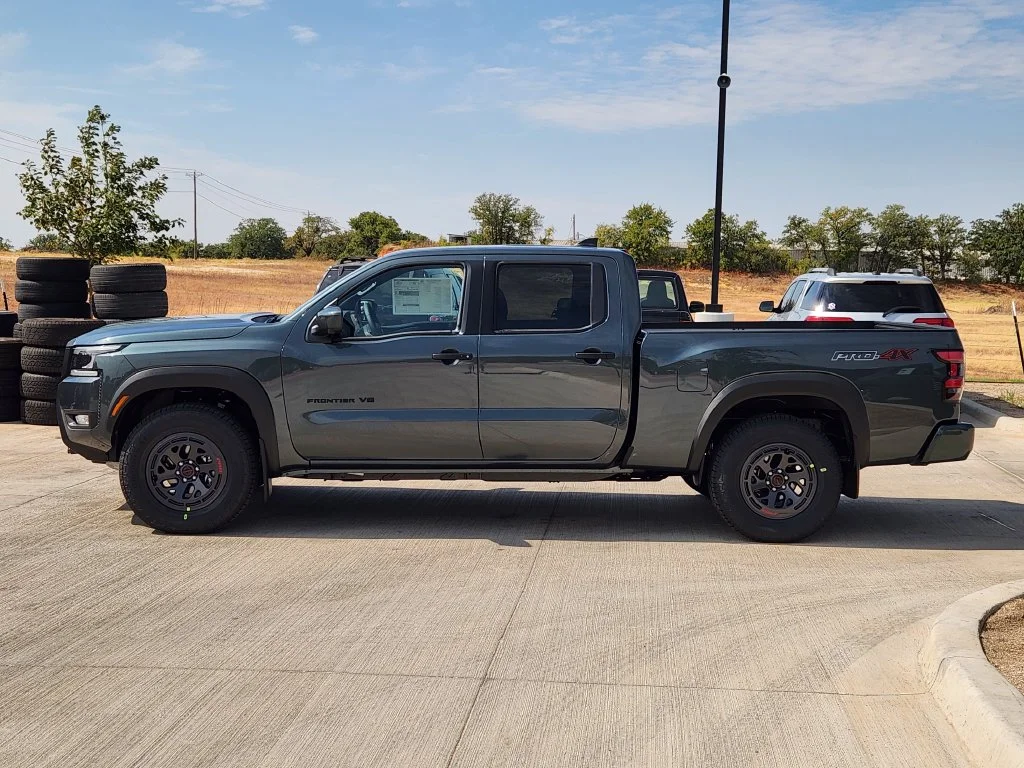 New 2027 Gray Nissan PRO-4X image 3