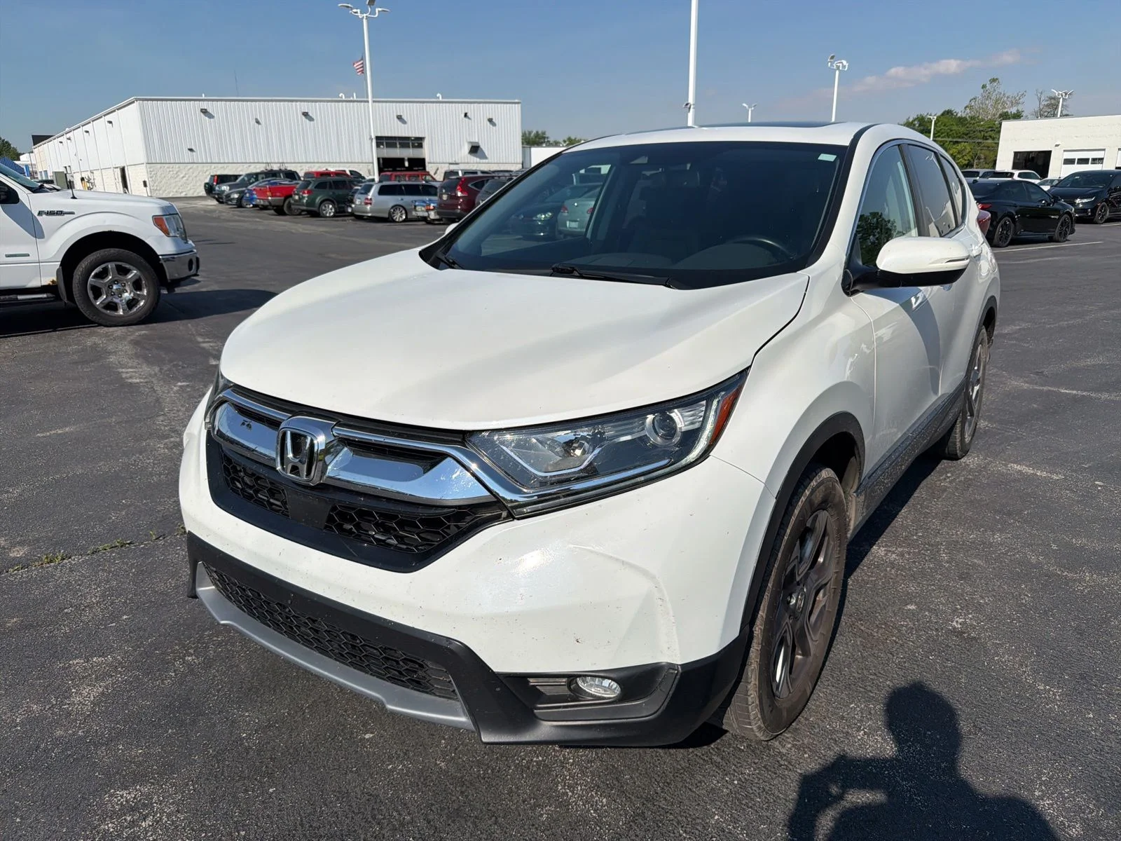 Used 2017 White Diamond Pearl Honda EX-L image 2
