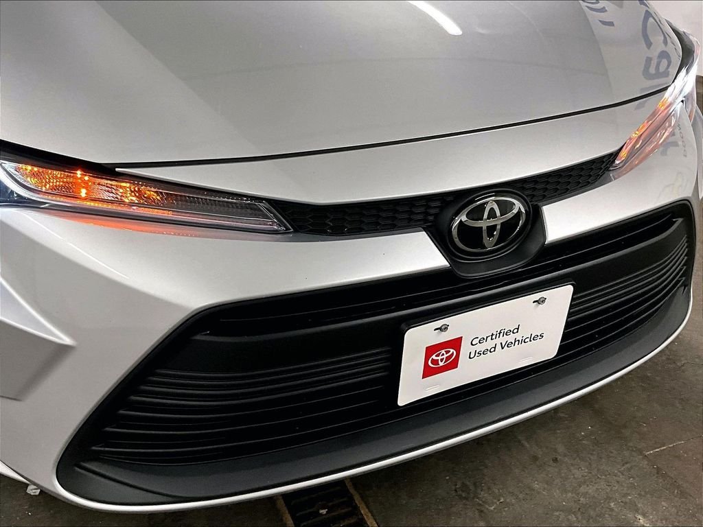 Certified Used 2025 Silver Toyota LE image 30