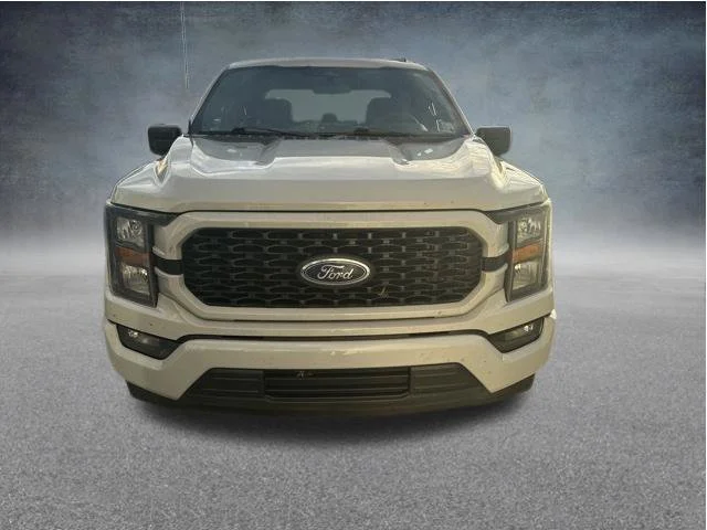 Used 2023 White Ford XL image 8