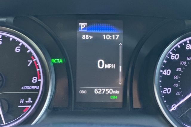 2023 Toyota Camry SE - Photo 23