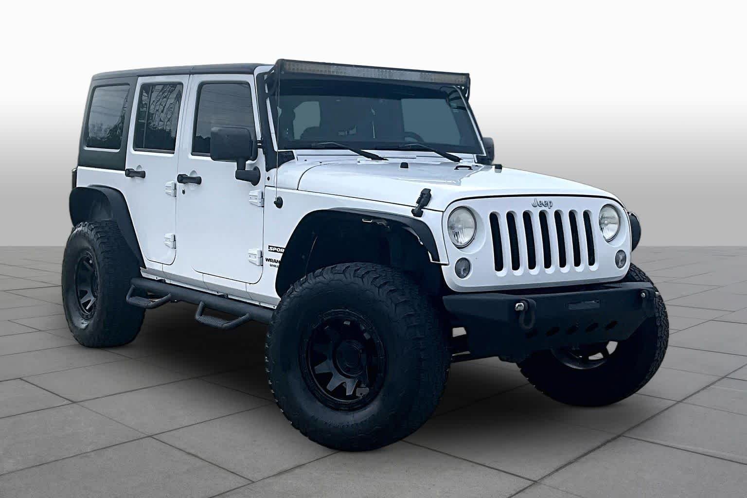 Used 2014 Bright White Clearcoat Jeep Sport image 2