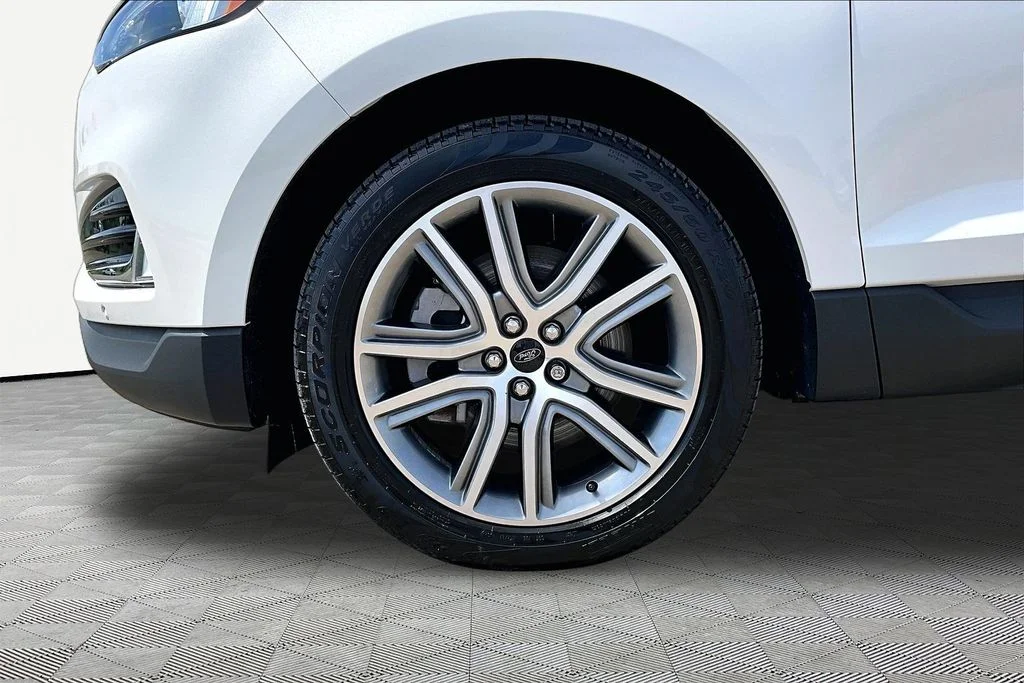 Certified Used 2024 White Metallic Ford Titanium image 9