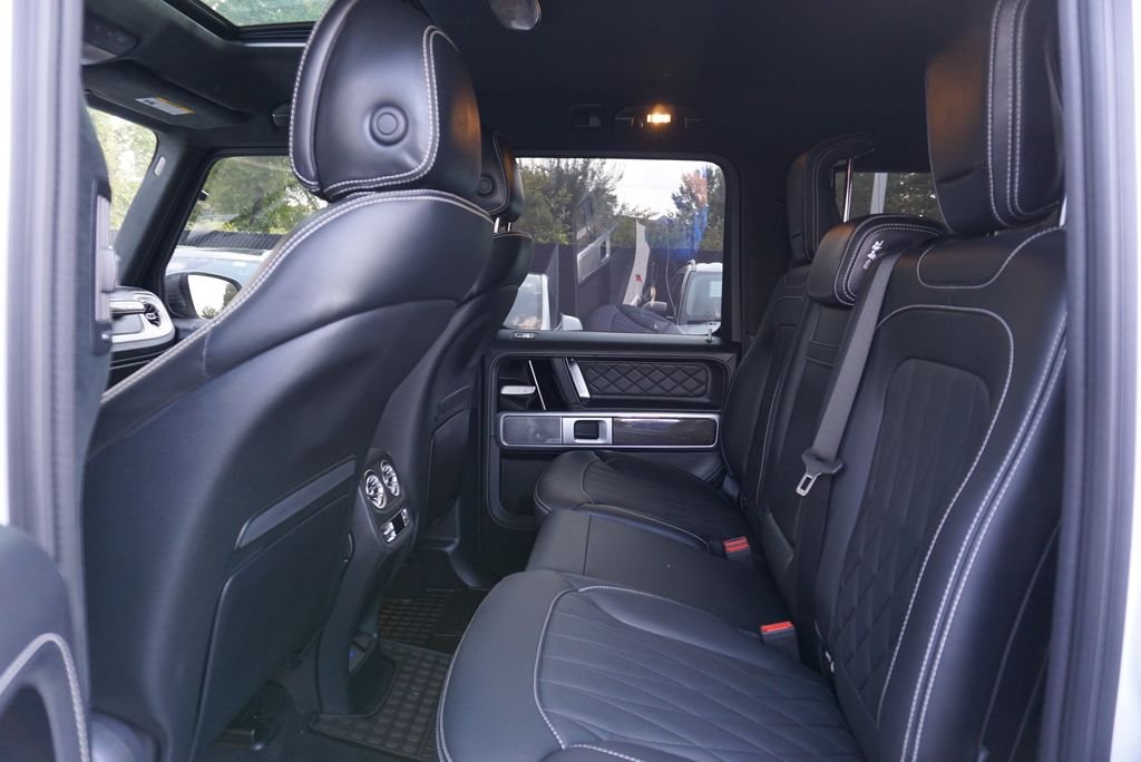 Used 2026 MANUFAKTUR Moonlight White Magno Mercedes-Benz G 63 AMG® image 23
