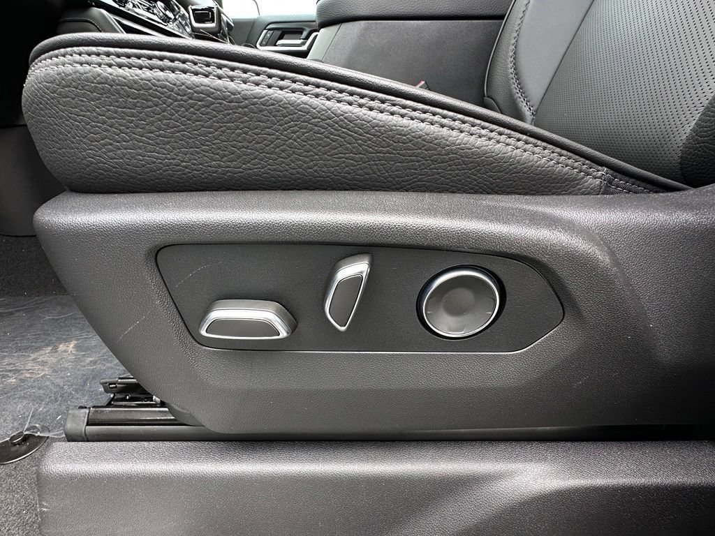 New 2026 Glacier White Tricoat GMC Denali image 18