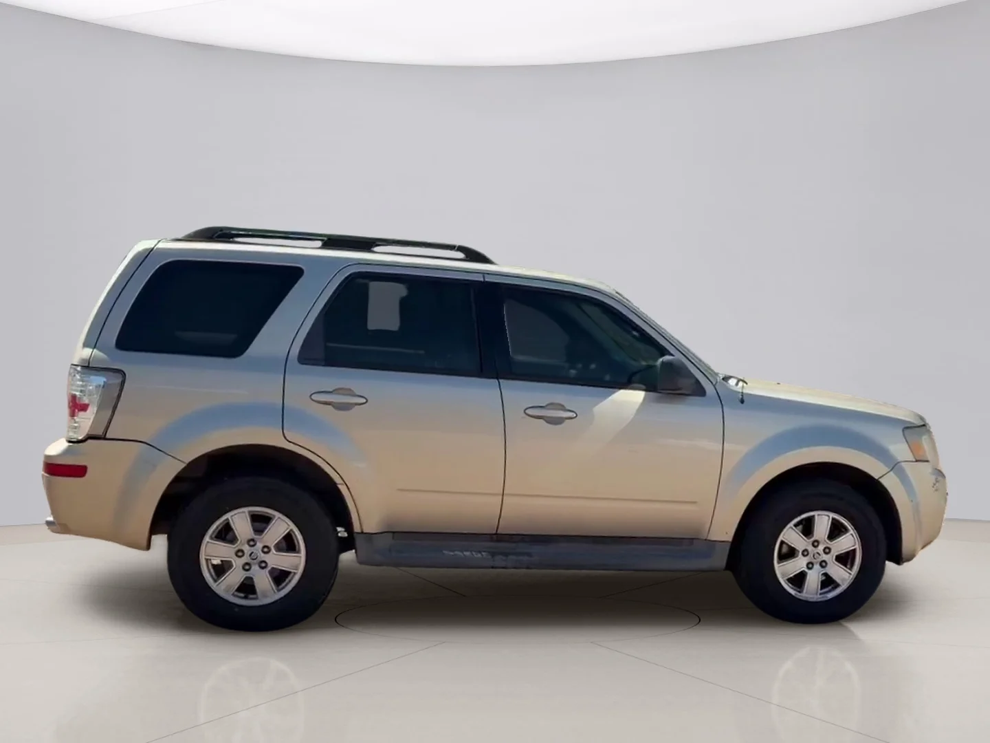Used 2010 Tan Mercury BASE image 6
