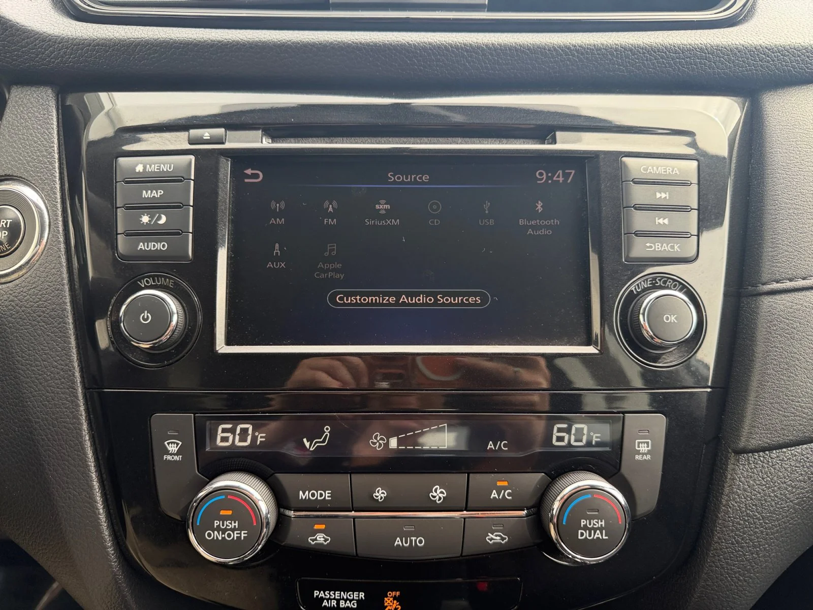 Used 2018 Pearl White Nissan SV image 19