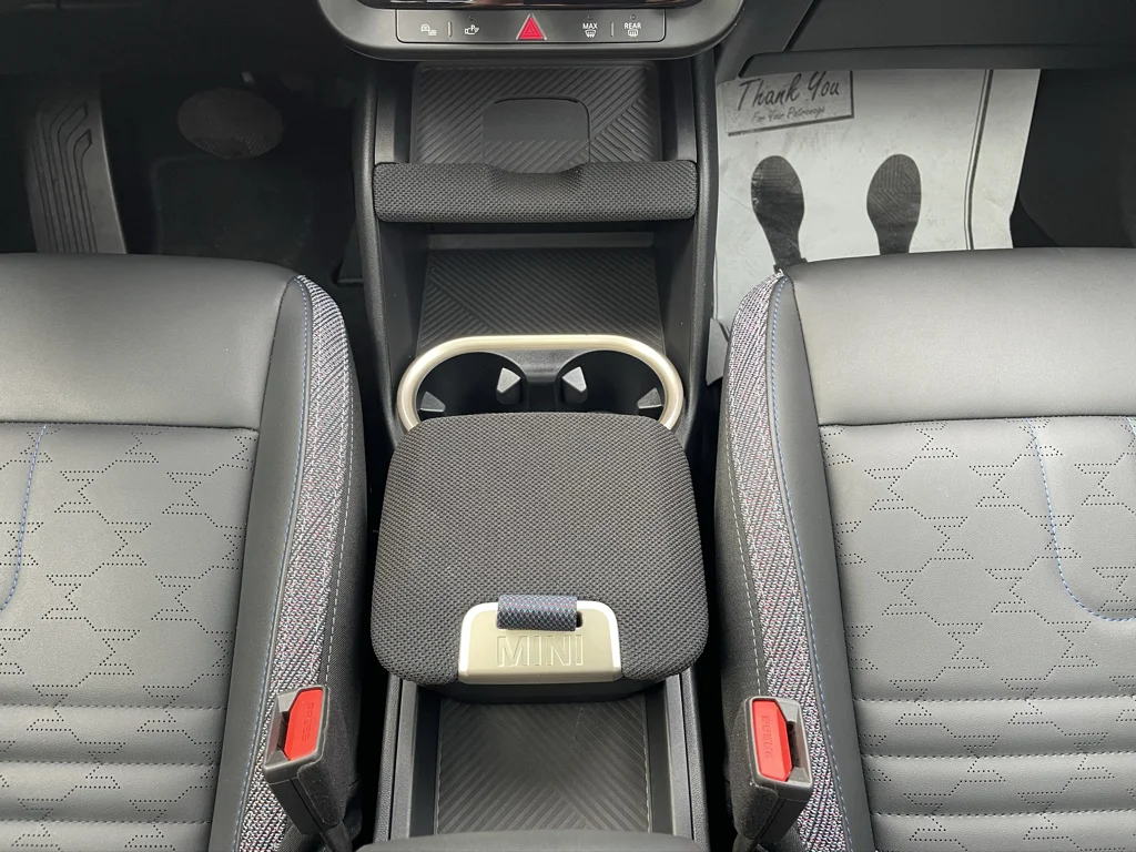 2025 MINI Countryman S - Photo 20