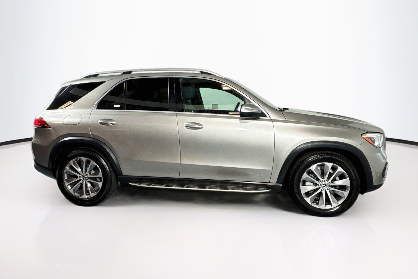 Used 2020 Mojave Silver Metallic Mercedes-Benz GLE 350 image 4