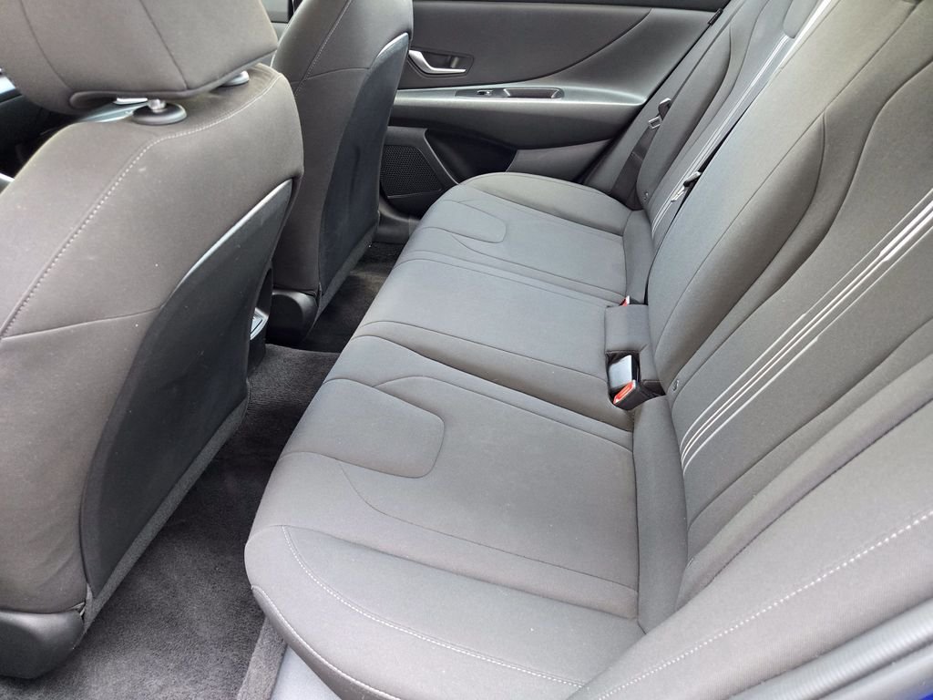 Used 2024 Blue Hyundai SEL image 19