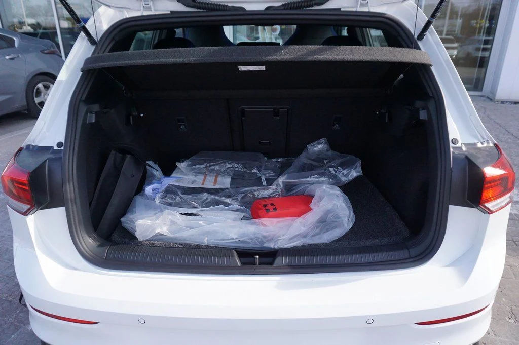 New 2026 White/off-white Volkswagen 2.0T image 31